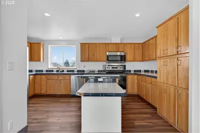 208 16th St, La Grande, OR 97850 - Photo 11