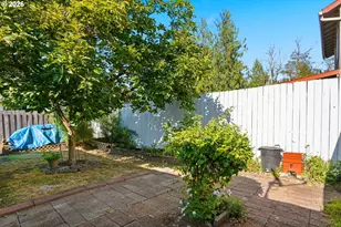 7417 SE Sherrett St, Portland, OR 97206 - Photo 27