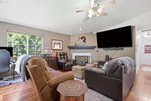 7417 SE Sherrett St, Portland, OR 97206 - Photo 5