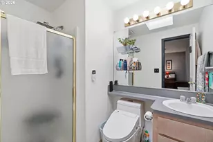 7417 SE Sherrett St, Portland, OR 97206 - Photo 17