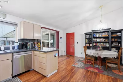 7417 SE Sherrett St, Portland, OR 97206 - Photo 13