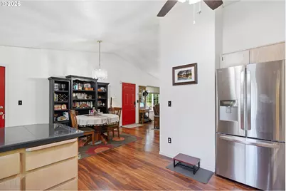 7417 SE Sherrett St, Portland, OR 97206 - Photo 15