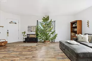 1317 W Main St, Centralia, WA 98531 - Photo 13