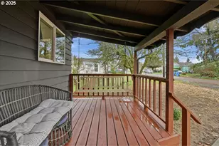 1317 W Main St, Centralia, WA 98531 - Photo 5