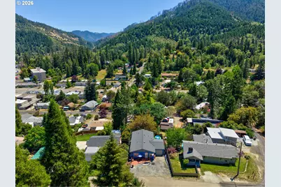 601 Fairchild St, Canyonville, OR 97417 - Photo 39