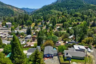 601 Fairchild St, Canyonville, OR 97417 - Photo 39