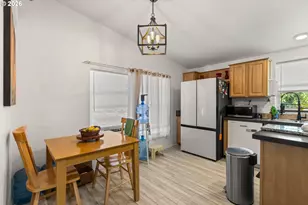 601 Fairchild St, Canyonville, OR 97417 - Photo 13