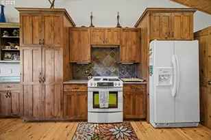 58994 Hampton Rd, Coquille, OR 97423 - Photo 7