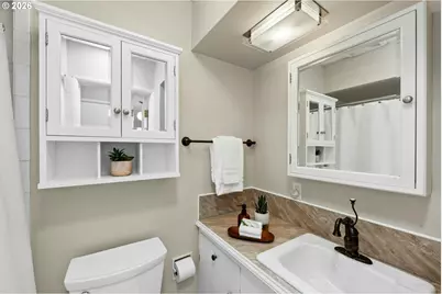 7202 SW Nevada Ter, Portland, OR 97219 - Photo 19