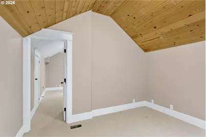 5465 SW Scholls Ferry Rd, Portland, OR 97225 - Photo 25