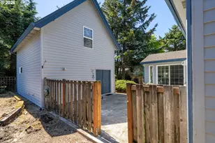 34145 Venture Blvd, Pacific City, OR 97135 - Photo 37