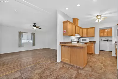 2410 Colorado Ave, Baker City, OR 97814 - Photo 19