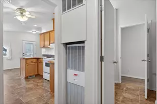 2410 Colorado Ave, Baker City, OR 97814 - Photo 23