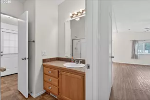 2410 Colorado Ave, Baker City, OR 97814 - Photo 9