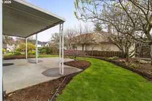 15638 NE Russell Pl, Portland, OR 97230 - Photo 43