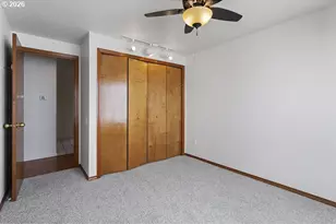 15638 NE Russell Pl, Portland, OR 97230 - Photo 25