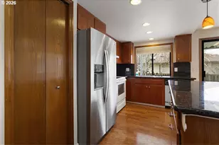 15638 NE Russell Pl, Portland, OR 97230 - Photo 19