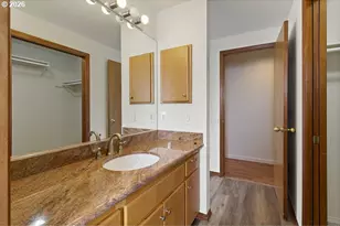 15638 NE Russell Pl, Portland, OR 97230 - Photo 31