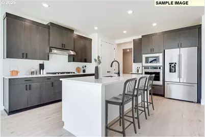 7619 SE Treeline St, Hillsboro, OR 97123 - Photo 3