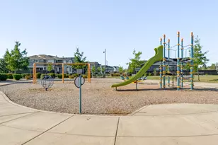 7619 SE Treeline St, Hillsboro, OR 97123 - Photo 11