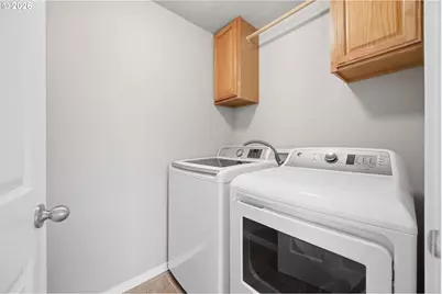 403 NE Suttle Rd, Portland, OR 97211 - Photo 21