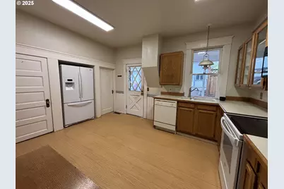 503 SE Chadwick St, Roseburg, OR 97470 - Photo 7