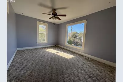 503 SE Chadwick St, Roseburg, OR 97470 - Photo 15