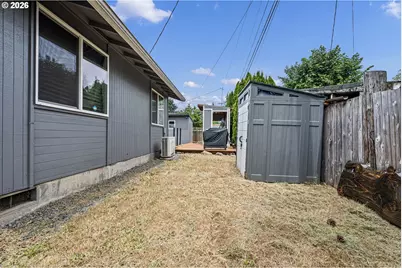 615 Kenmore St, Eugene, OR 97402 - Photo 33