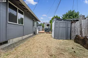 615 Kenmore St, Eugene, OR 97402 - Photo 33