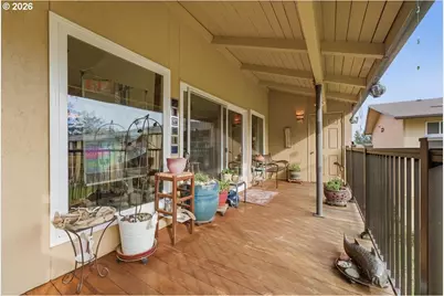 1400 SE Lava Dr #8, Milwaukie, OR 97222 - Photo 29