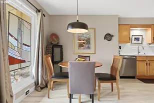 1400 SE Lava Dr, Milwaukie, OR 97222 - Photo 11