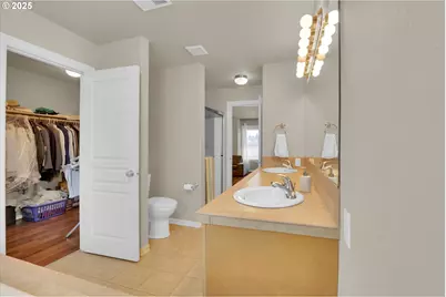 3718 SE 127th Pl, Portland, OR 97236 - Photo 31