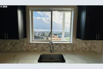 17634 SW Watchman Ln, Beaverton, OR 97007 - Photo 19