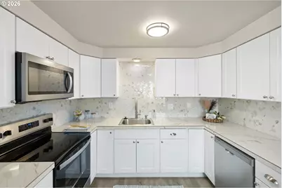 6615 SE 64th Ave, Portland, OR 97206 - Photo 9