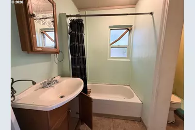 107 5th St, Amity, OR 97101 - Photo 11