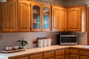 13227 SW Benish St, Portland, OR 97223 - Photo 11