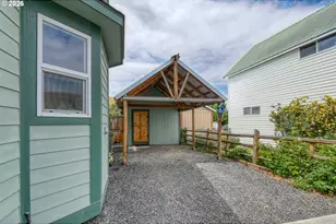 415 N Gale St, Heppner, OR 97836 - Photo 29