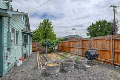 415 N Gale St, Heppner, OR 97836 - Photo 43