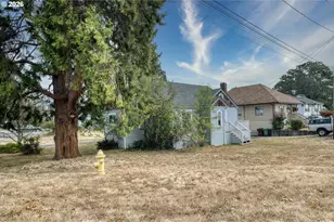 280 Wyeth St, Saint Helens, OR 97051 - Photo 5