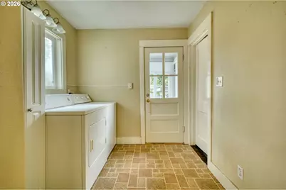280 Wyeth St, Saint Helens, OR 97051 - Photo 17