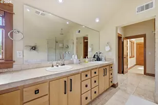 2909 Lord Byron Pl, Eugene, OR 97408 - Photo 33