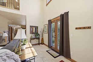 2909 Lord Byron Pl, Eugene, OR 97408 - Photo 13