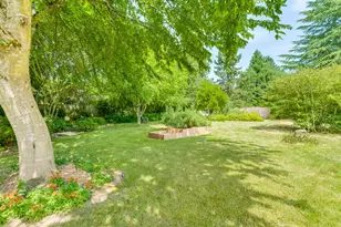 2221 NW Doral St, McMinnville, OR 97128 - Photo 43
