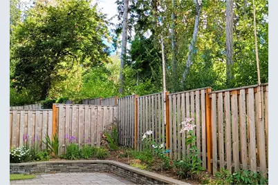 17649 SW Cobb Ln, Beaverton, OR 97007 - Photo 29
