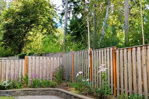 17649 SW Cobb Ln, Beaverton, OR 97007 - Photo 29