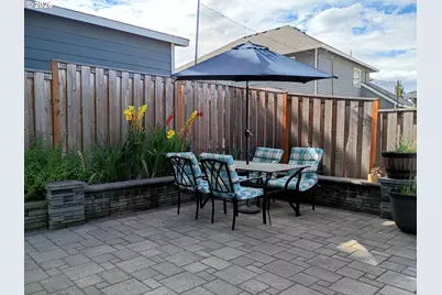 17649 SW Cobb Ln, Beaverton, OR 97007 - Photo 29