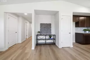 5177 Holly St, Springfield, OR 97478 - Photo 9