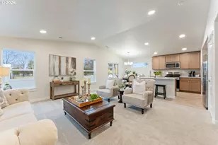 5177 Holly St, Springfield, OR 97478 - Photo 9