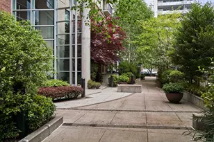 922 NW 11th Ave, Portland, OR 97209 - Photo 33