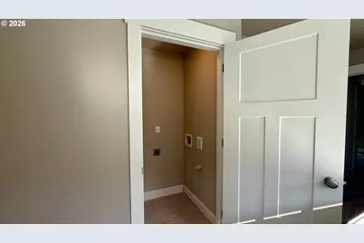 1048 NE Regan Hill Loop, Estacada, OR 97023 - Photo 37